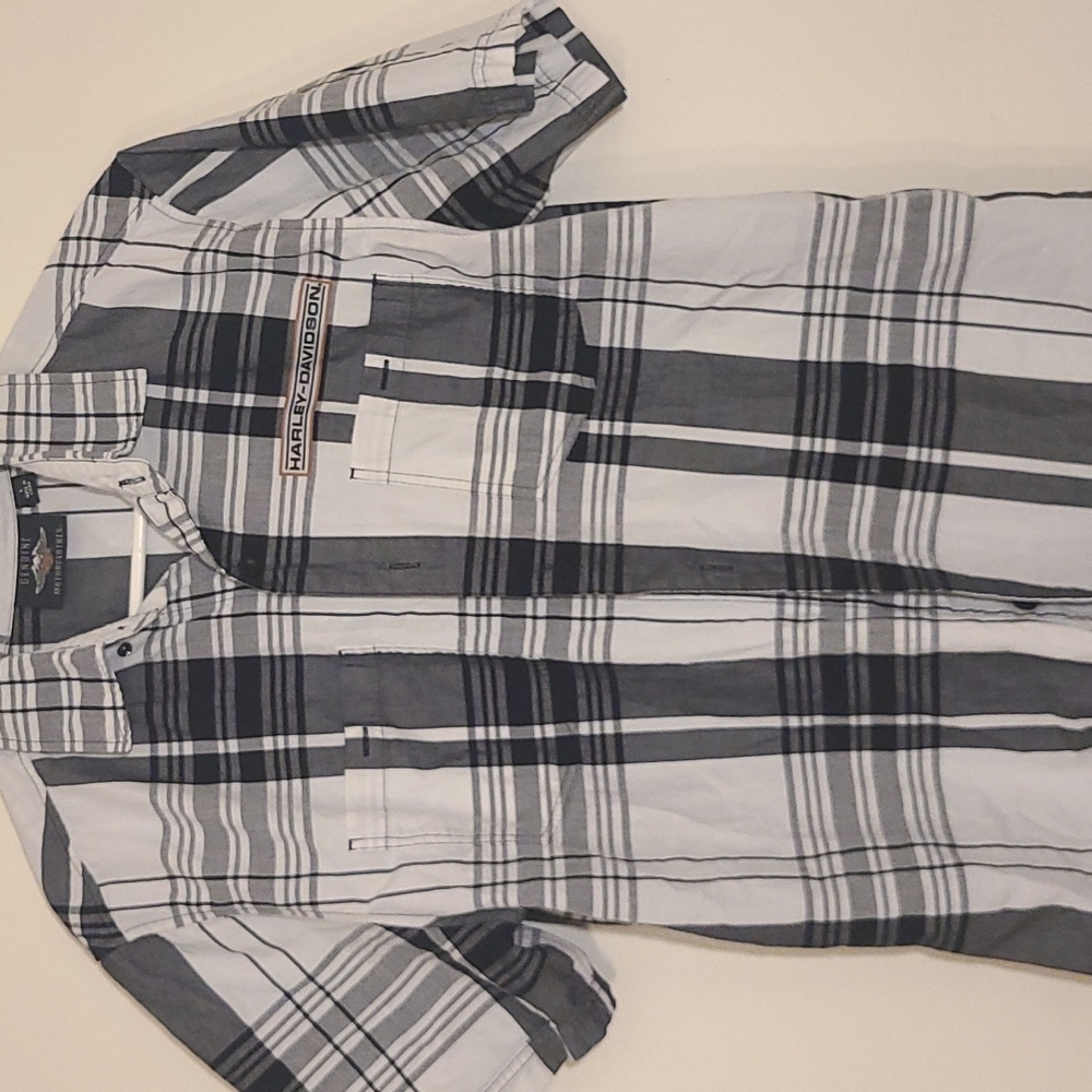 Harley davidson button shirt short sleeve large